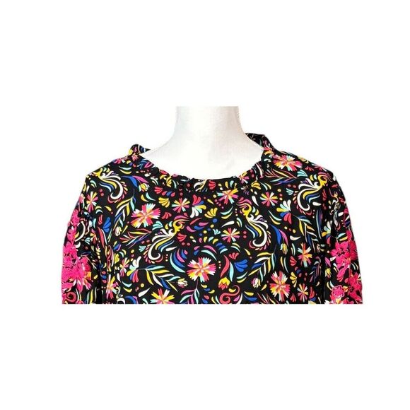 Savanna Jane Top Size 3X Black Abstract Embroidered Floral Boho Artsy Cottage - Picture 5 of 9